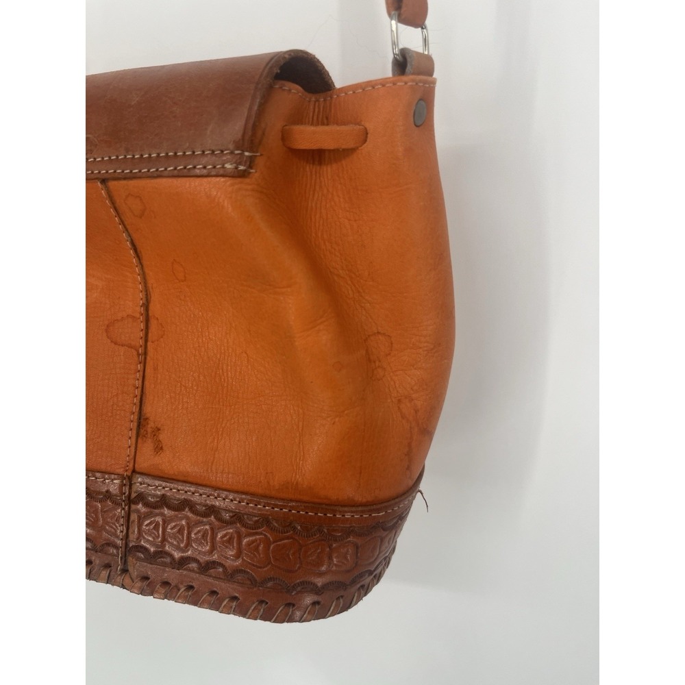 VTG Hand Tooled Leather Mini Crossbody Bag Purse, Boho Saddle Flap Honduras - Picture 8 of 10